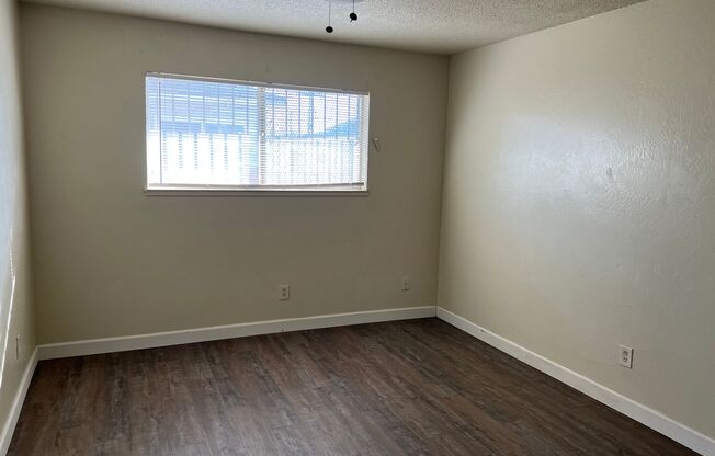 1329 E San Ramon Ave