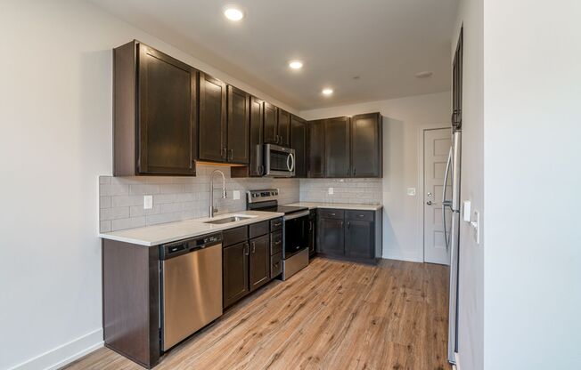 1 bed, 1 bath, $1,252, Unit 1050 N 4th St. Apt. 408