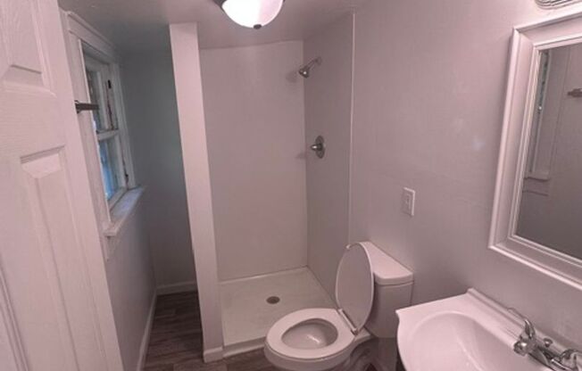 2 Bed 1 Bath Home