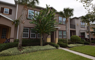 3 beds, 2.5 baths, $2,700, Unit Orange