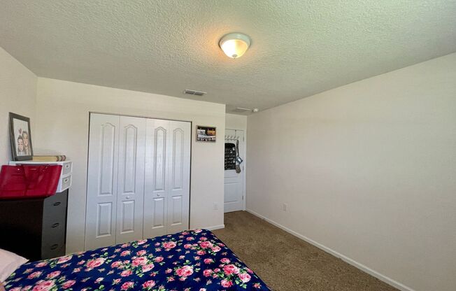 3 beds, 2 baths, $1,950