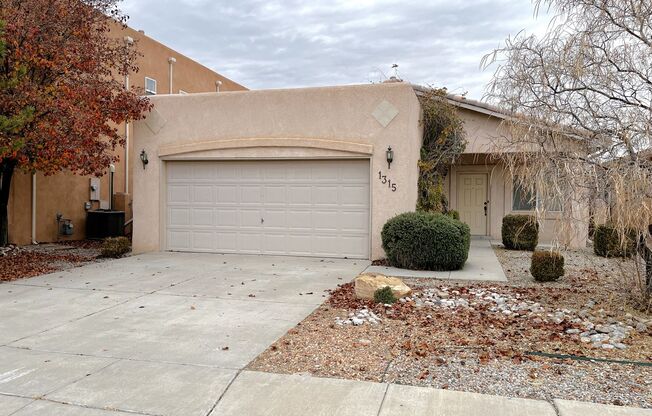 Fantastic 3 Bedroom, 2 Bath Home In The NE!