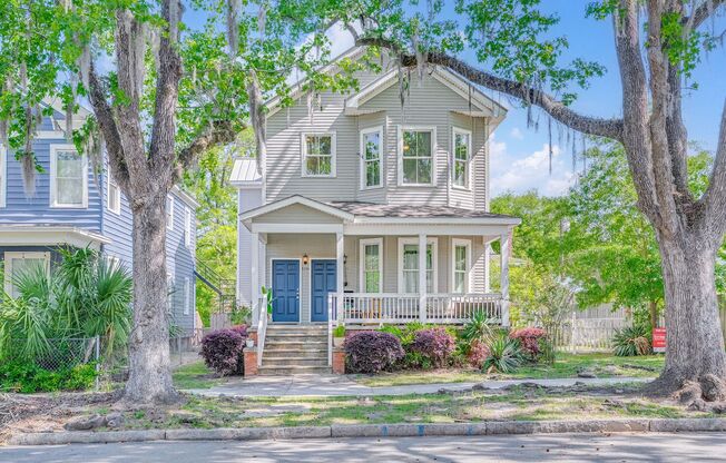 828 E Park Ave