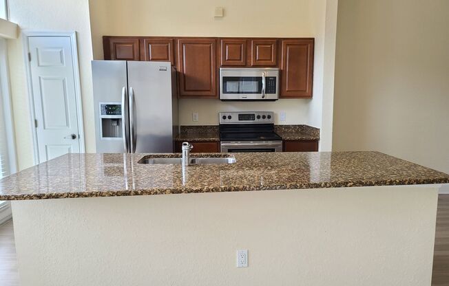 2 beds, 2 baths, 1,024 sqft, $2,395, Unit D1-3025