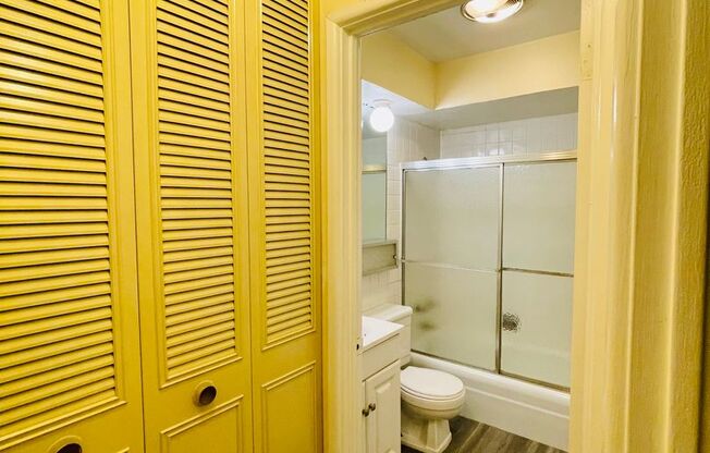 Studio, 1 bath, 450 sqft, $1,495, Unit 541-307