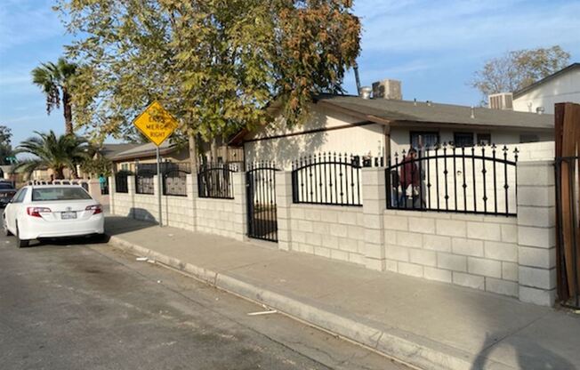 237 Dr Martin Luther King Jr. Blvd
