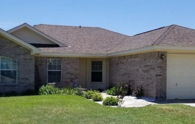 Charming 4-Bedroom Home for Rent in Copperas Cove