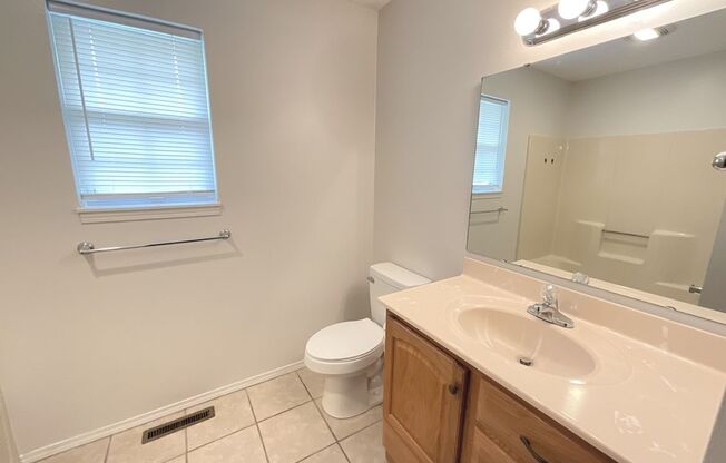 3 beds, 2 baths, $1,450