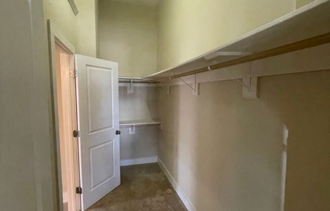 1 bed, 1 bath, $875