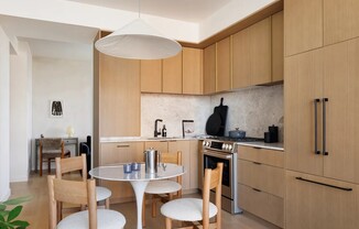 653 Raul Vasquez Jr. Pl.