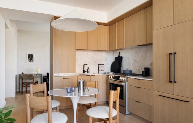 653 Raul Vasquez Jr. Pl.