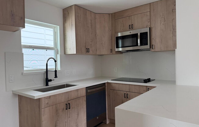 2 beds, 1 bath, 500 sqft, $1,245, Unit 1
