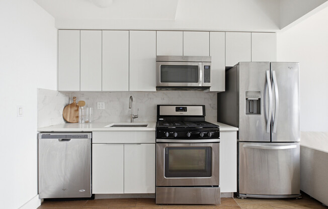399 E 8 ST