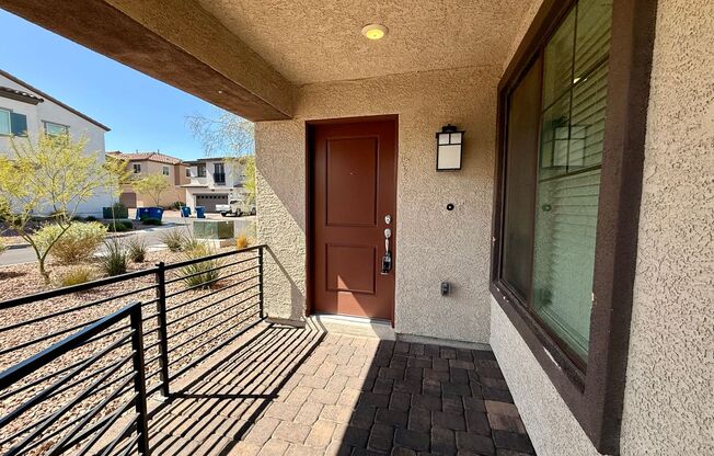 3 BED 2.5 BATH 2 CAR GARAGE TOWNHOUSE w/ LOFT FOR RENT IN HENDERSON CADENCE COMMUNITY!