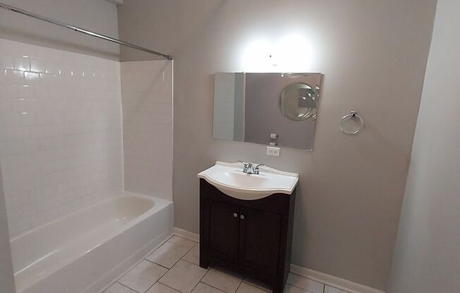 1252 S Karlov Ave - 1252-GF