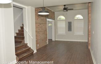 808 Poplar St