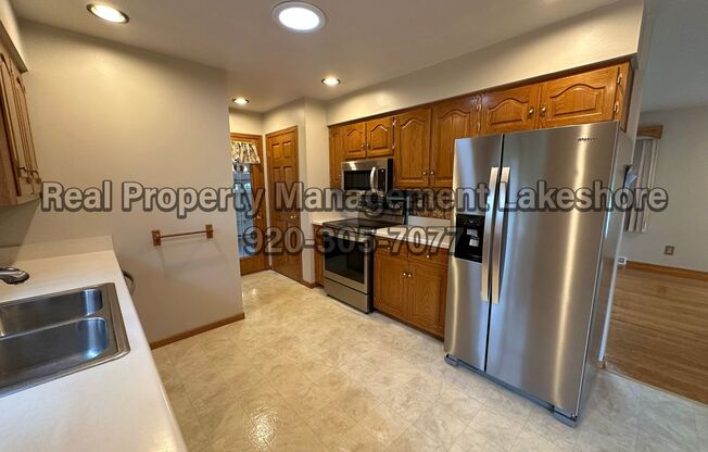 4 beds, 1.5 baths, $2,500, Unit # N 9