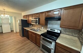 3 beds, 2 baths, $1,595