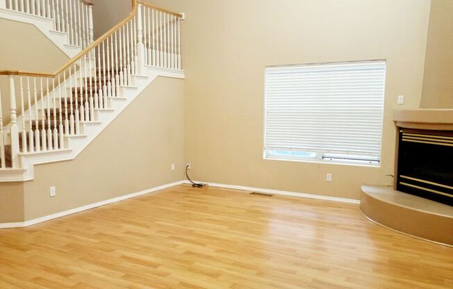 academy west 3 bedooms 2,5 baths