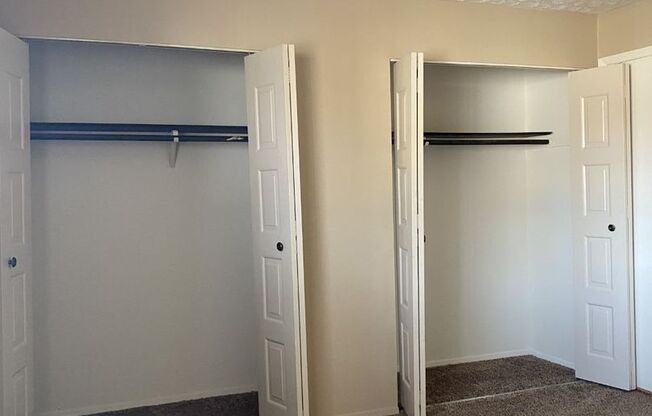 1 bed, 1 bath, 850 sqft, $990, Unit 4-412