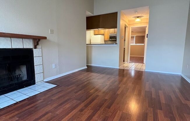 Croix 325 -  2 Bed 1 bath - $1450