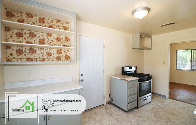 3 beds, 1 bath, $1,695