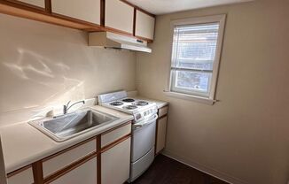 1 bed, 1 bath, $1,295, Unit Unit 3