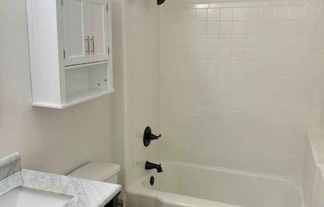 1 bed, 1 bath, $1,695, Unit 1