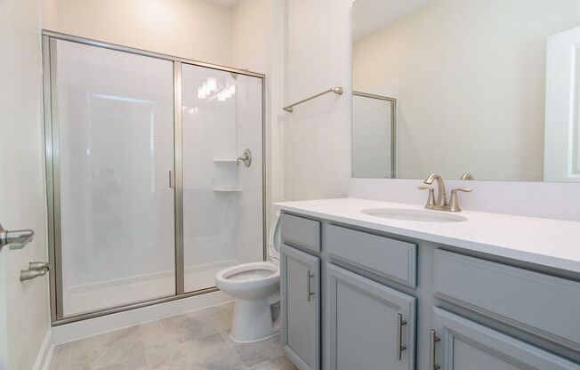 Lovely 5bd/3.5bath FOR RENT in highly sought after Storey Park Community in Orlando!