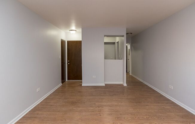 1 bed, 1 bath, $1,350, Unit 421