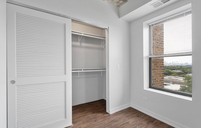 Studio, 1 bath, 221 sqft, $1,650, Unit 1009