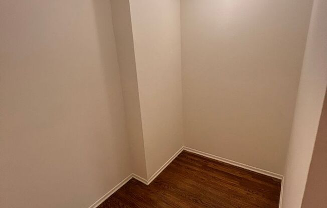 Studio, 1 bath, 525 sqft, $1,655, Unit 531-319