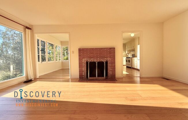 Mid-Century Montclair 3+ Bedroom with Filtered San Francisco Bay Views!