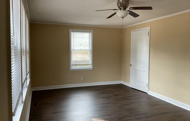 2 beds, 2 baths, $1,800
