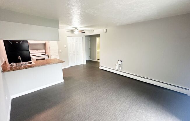 1 bed, 1 bath, 560 sqft, $795, Unit 605-17