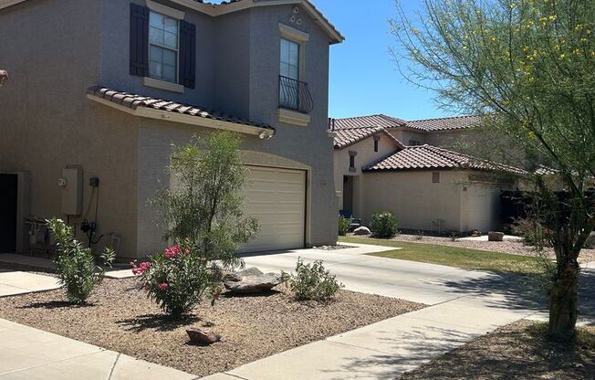 Lovely 3 bed / 2.5 bath Home in the Power Ranch Community