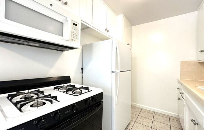 Normal Heights Apartment