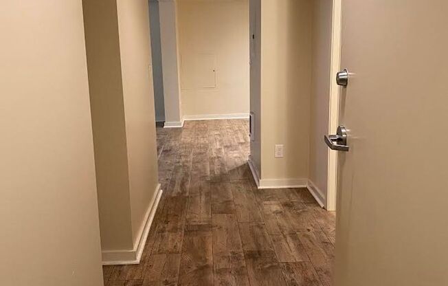 Studio, 1 bath, 619 sqft, $1,295, Unit D01A