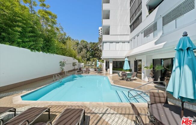 2 beds, 2.5 baths, 1,888 sqft, $7,500, Unit 705