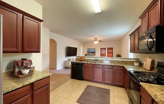 3 beds, 2 baths, $1,450