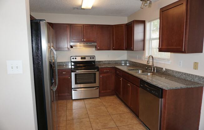 4 bedroom 2 bath in Ft. Walton Beach