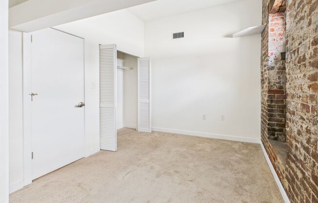 3 beds, 2 baths, 1,229 sqft, $1,710, Unit 4F
