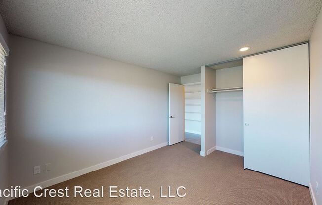 2 beds, 1 bath, 918 sqft, $2,175, Unit 3