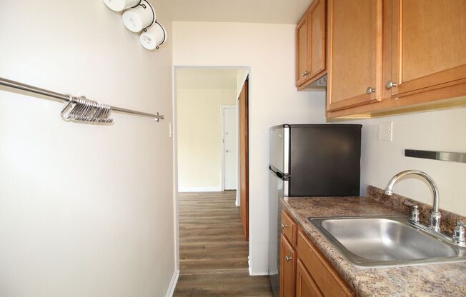 1 bed, 1 bath, $1,495, Unit #E208