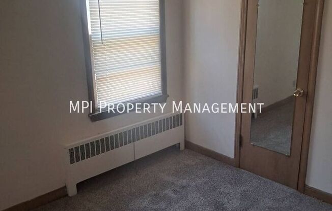 226 N 75 ST