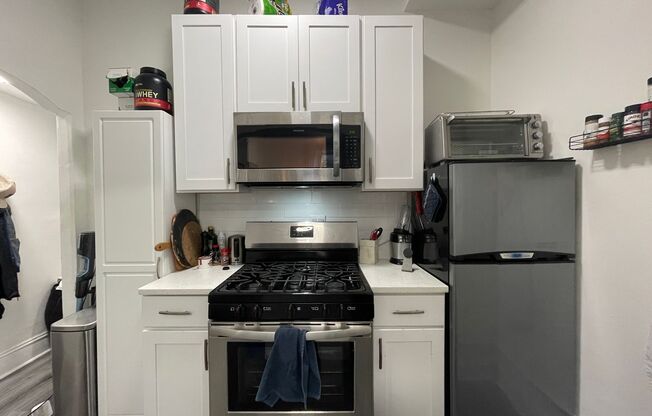 2122 Pine