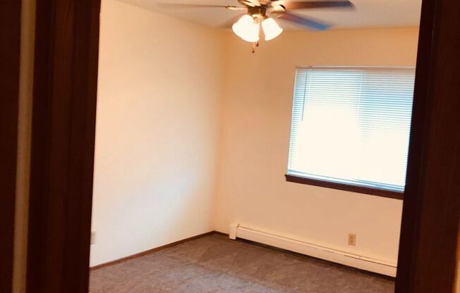 1 bed, 1 bath, $925