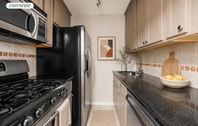 209 E 56 ST
