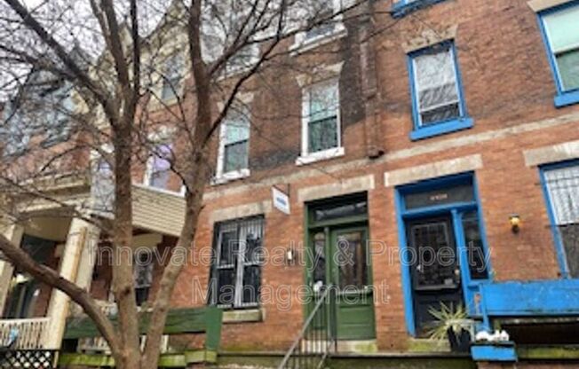 4416 LOCUST AVE