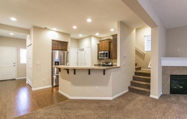 4 bedroom 2.5 bathroom home